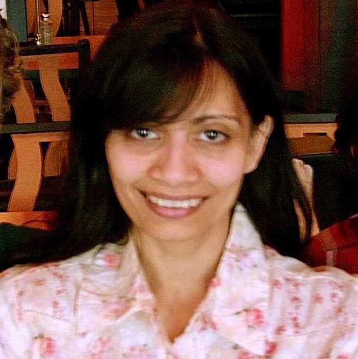 Headshot of Shamim Hunt